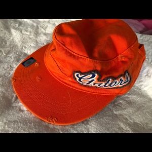 Women’s gator cap